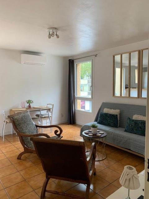 Beau T2 Clim Terrasse Idealement Situe Apartment Aix-en-Provence
